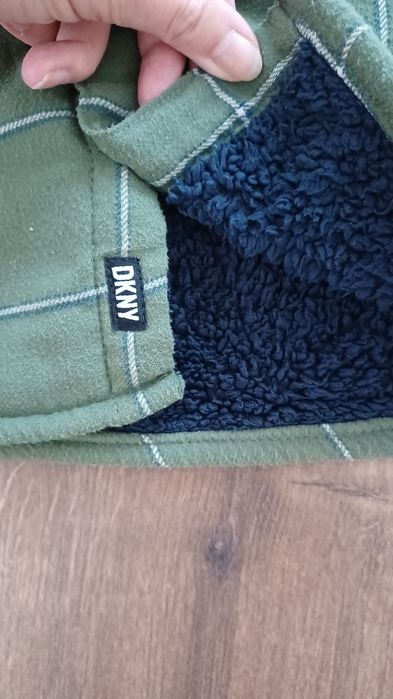 Bluza w kratę z kapturem DKNY 104/110