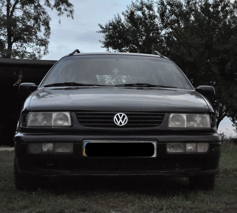 Автомобіль Volkswagen Passat b4