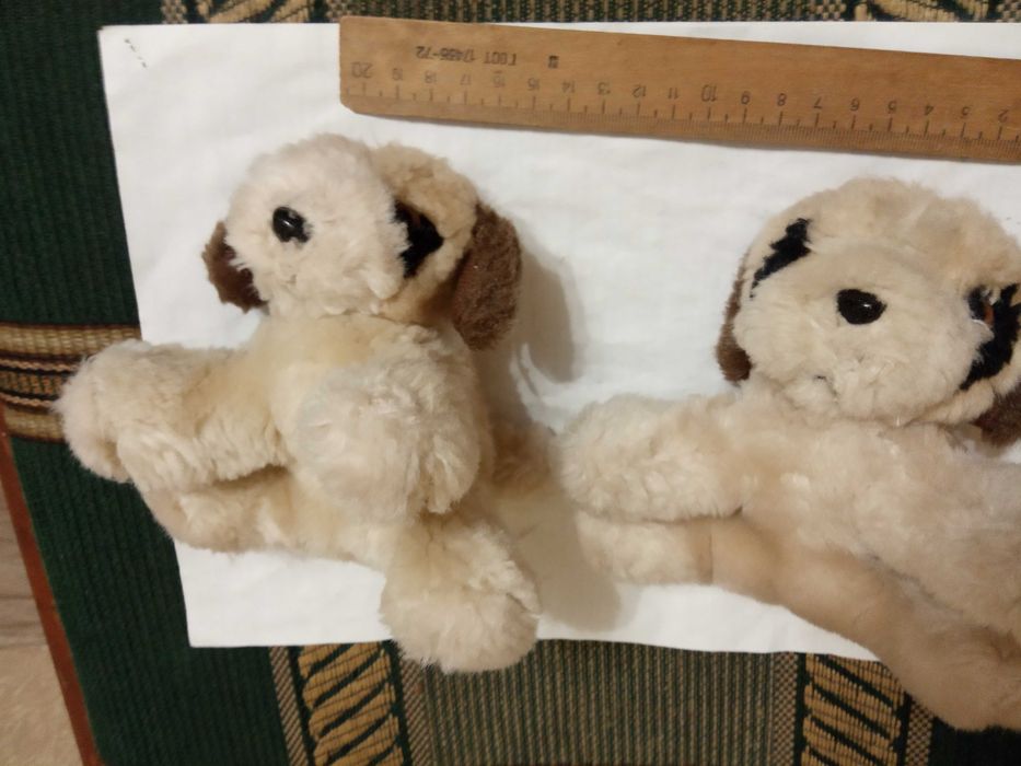 Две собачки мягкие игрушки