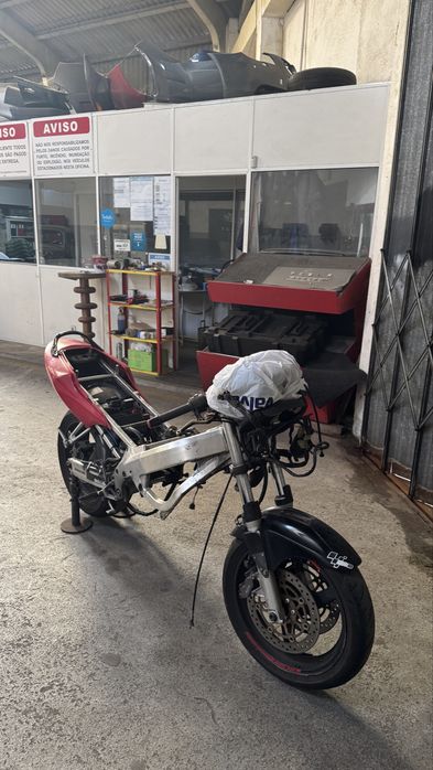 Cbr600 f4 1999 sem motor