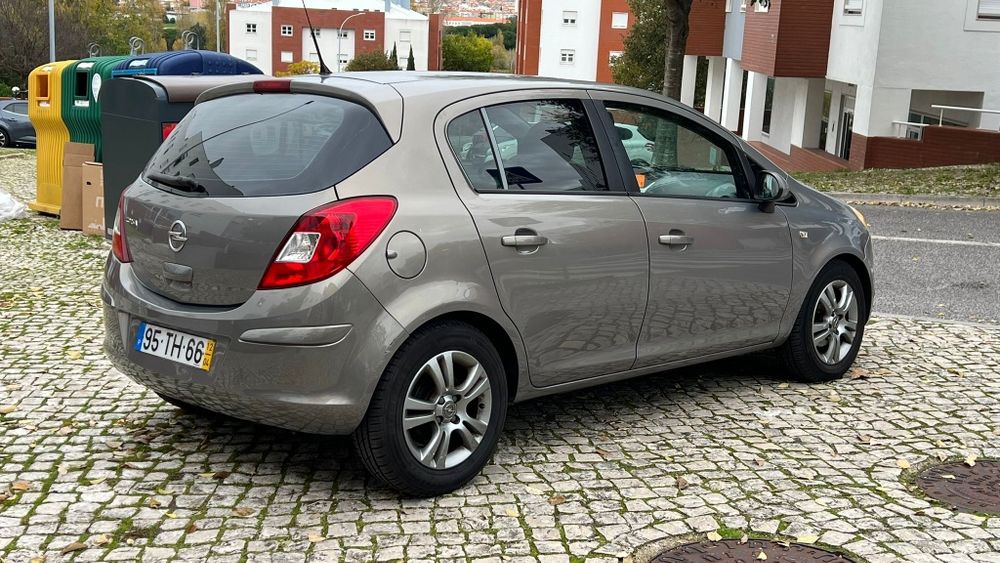 Opel corsa 1.3  bom estado