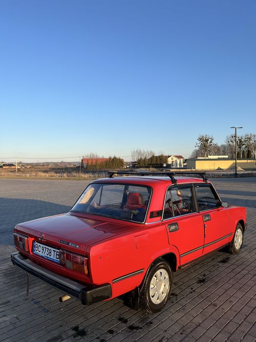 продам ваз 2105.