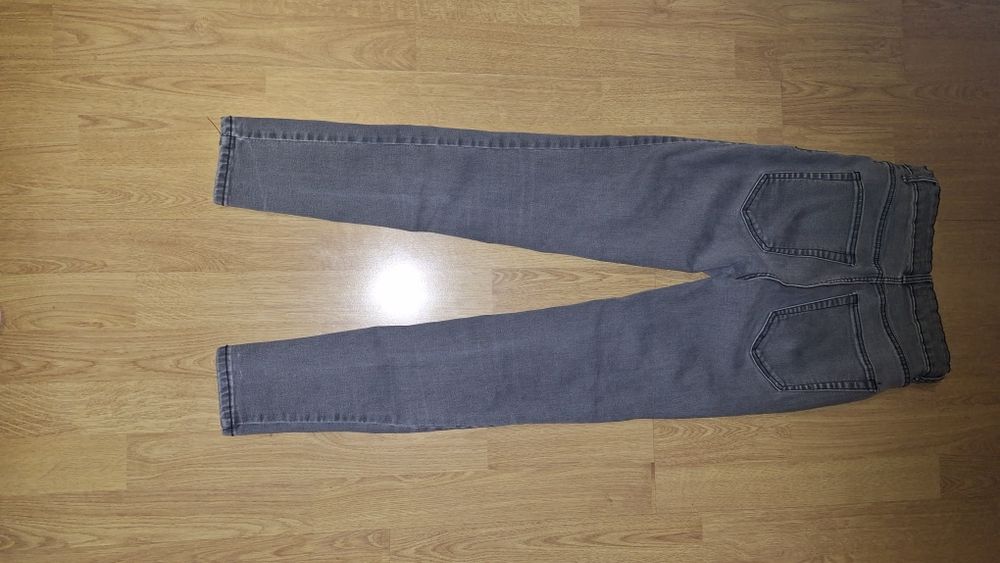 Czarne dżinsy rurki slimm Pull&Bear 38