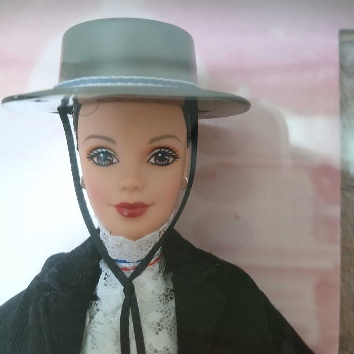 Барбі Barbie  Chilean