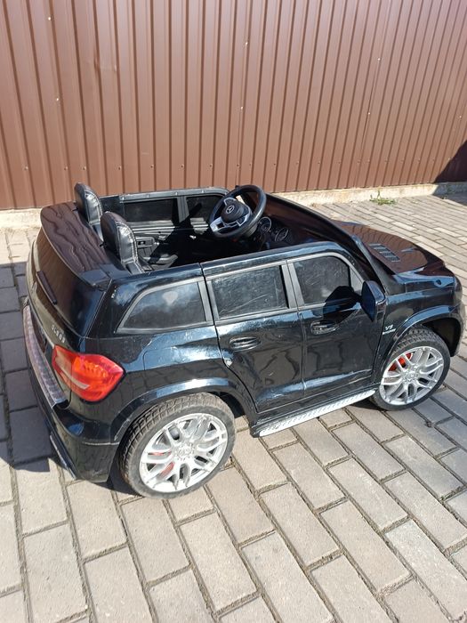 Дитячий електромобіль машинка на аккумуляторі з пультом