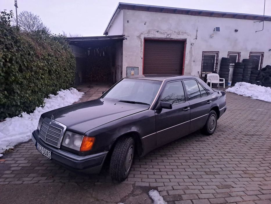 Mercedes-Benz W124 (1984-1993) Mercedes 250 D , pierwszy właściciel w kraju