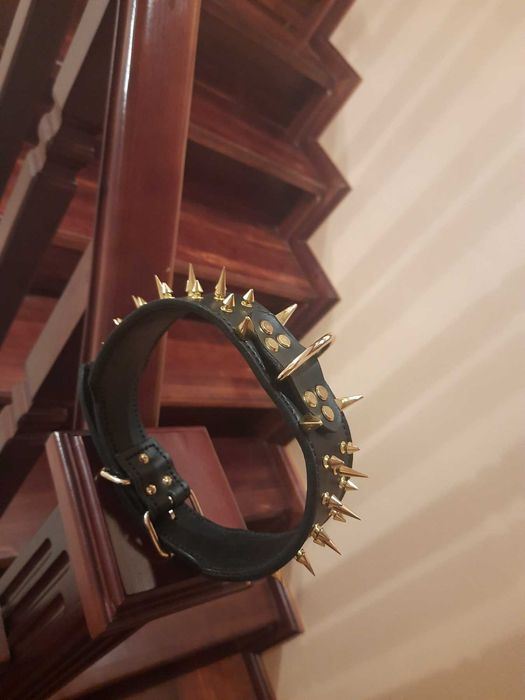 Продам ошейник из натуральной кожи ручной работы