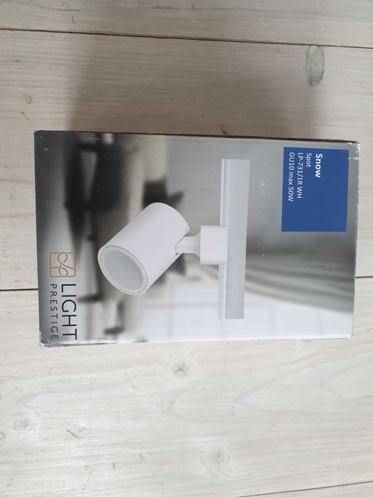 Biała lampka lampa spot Light Prestige listwa oświetleniowa