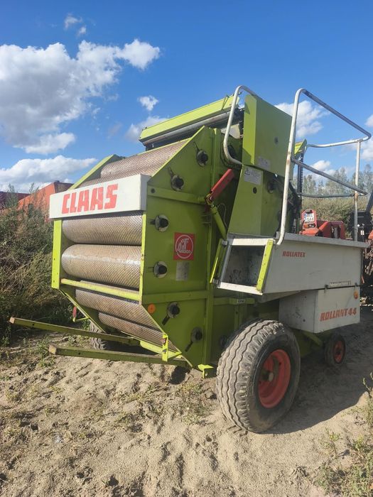 Prasa rolująca Claas Rollant 44 siatka sznurek