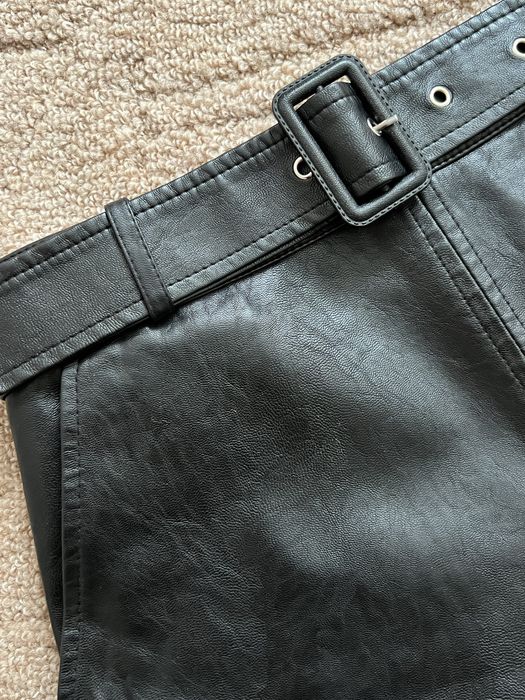 Чорна Шкіряна юбка-шорти