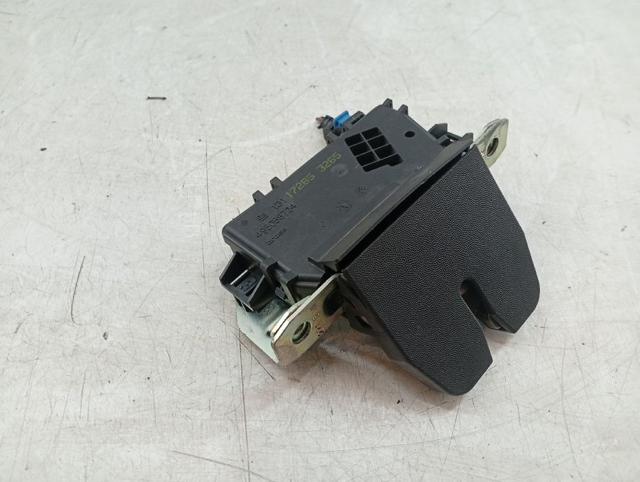 Fecho da Mala - OPEL Astra H GTC (A04) | 05 - 10