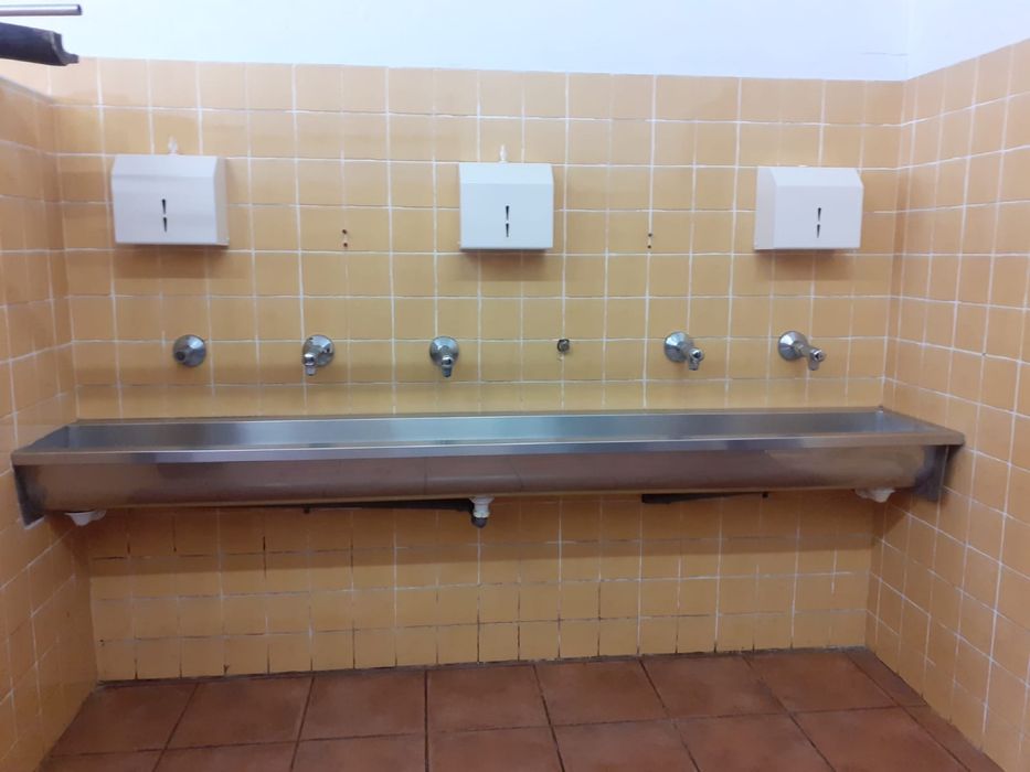 Conjunto WC c/ Divisórias