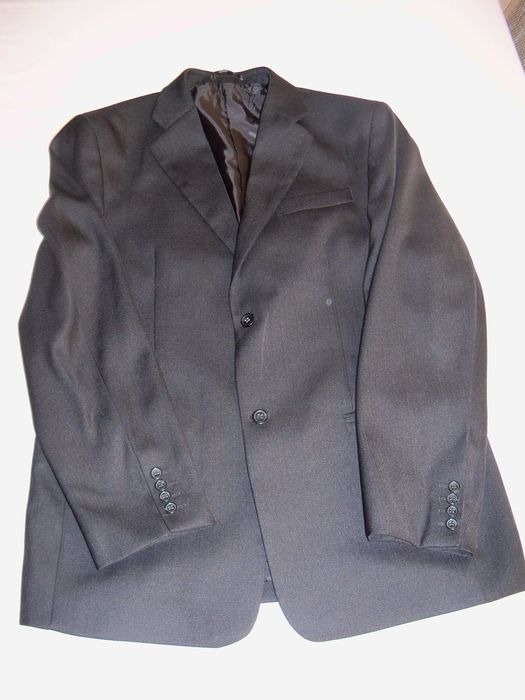 Garnitur męski 3-częściowy