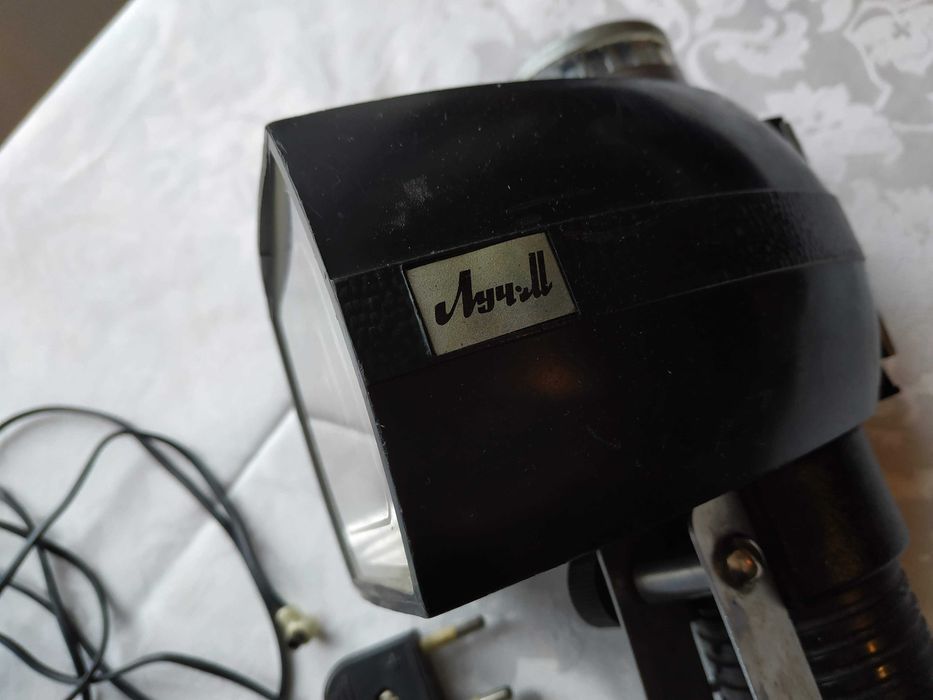 Фотовспышка Луч-М, рабочая