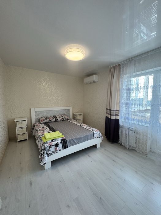 Здам подобово 2 кімнатну квартиру в центрі міста  сучасний ремонт