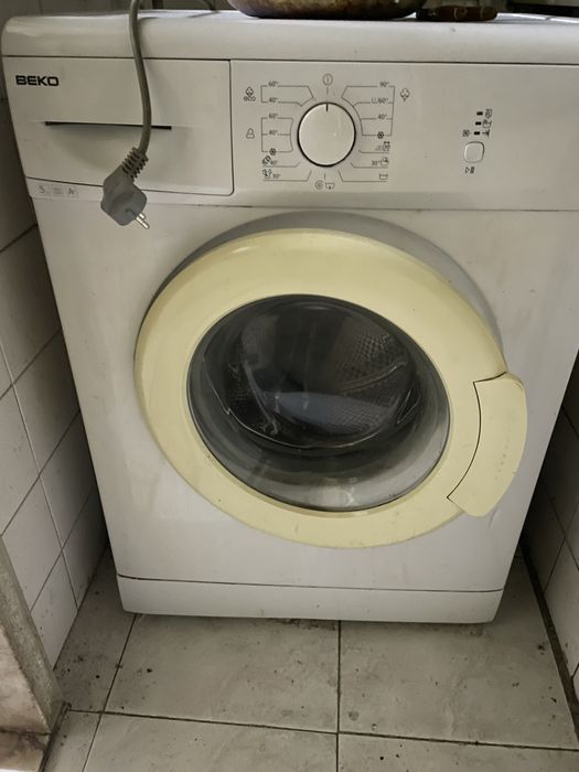 Maquina lavar roupa usada