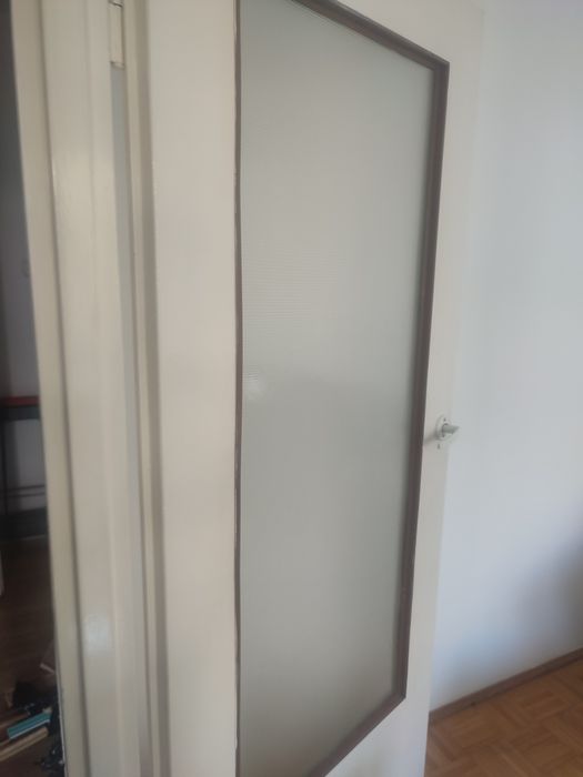 Oddam drzwi używane, białe