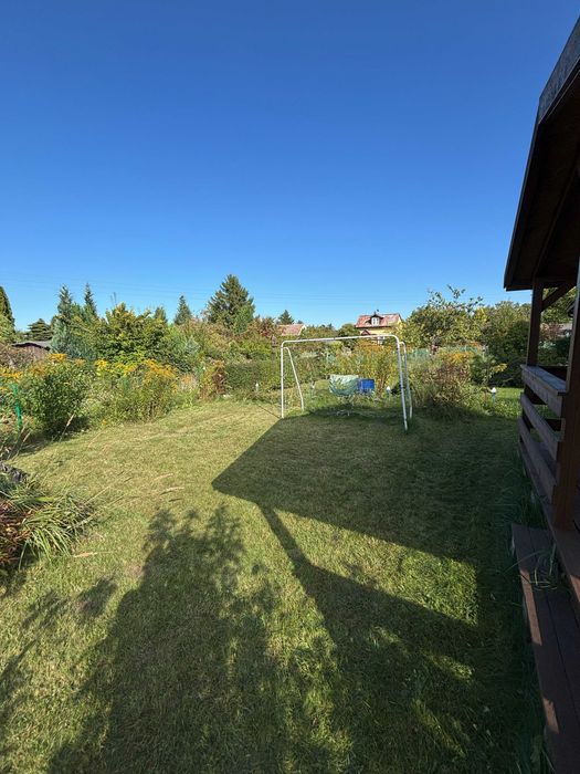 Działka ROD 300 m² z domkiem, szklarnią i nasadzeniami – Gdynia - Więcej
