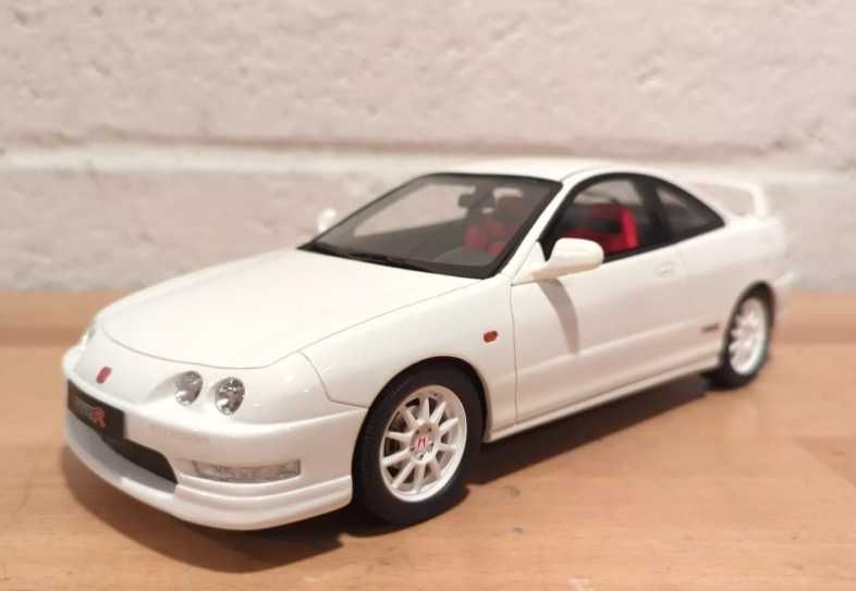 1/18 Honda Integra DC2 Euro Spec us - OTTO OT974