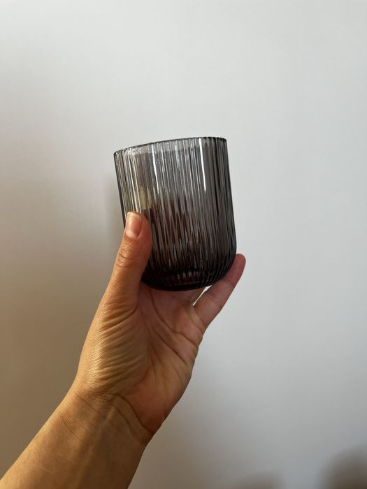 Нові стакани для напоїв