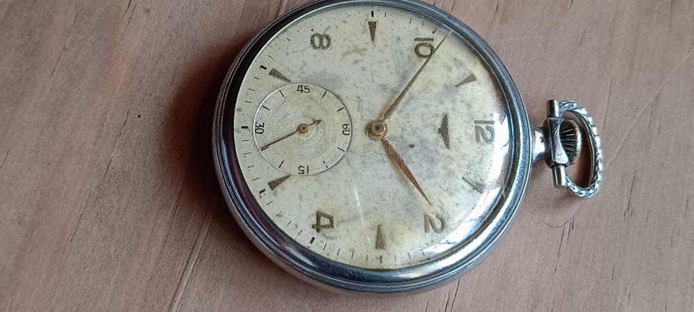 Antigo Longines de bolso