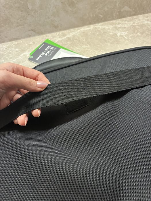 DICOTA - torba na laptop 14 - 15,6. Bardzo solidna. Nowa z metką