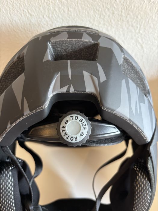 Capacete ciclismo CairBull tamanho ajustável 54-61 cm Novo