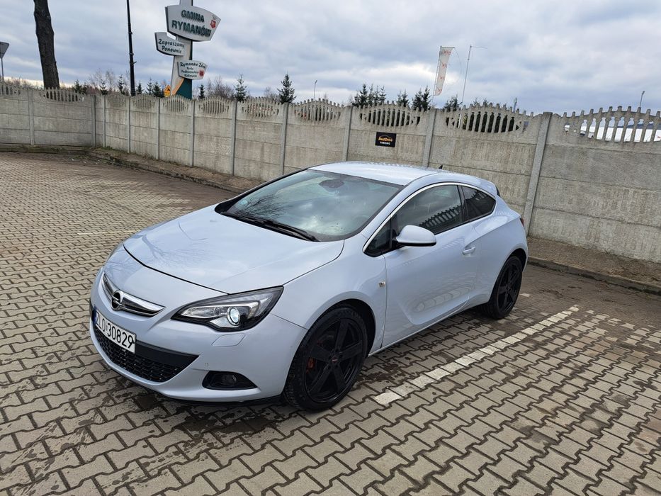 Opel Astra J GTC 2.0CDTI 196 km doinwestowany