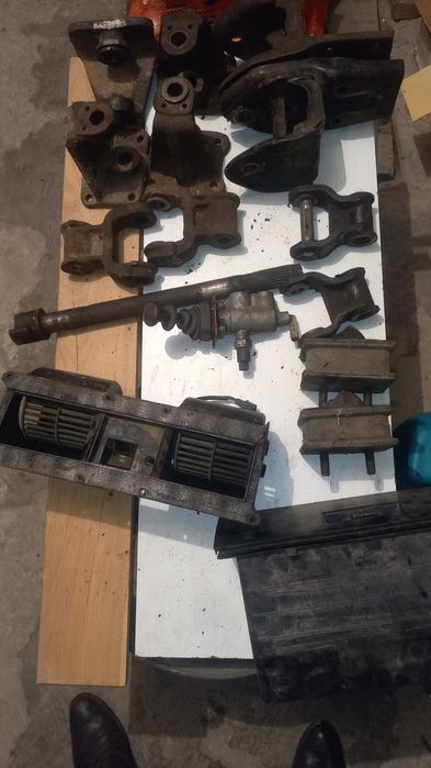 Запчастини для тата етелон