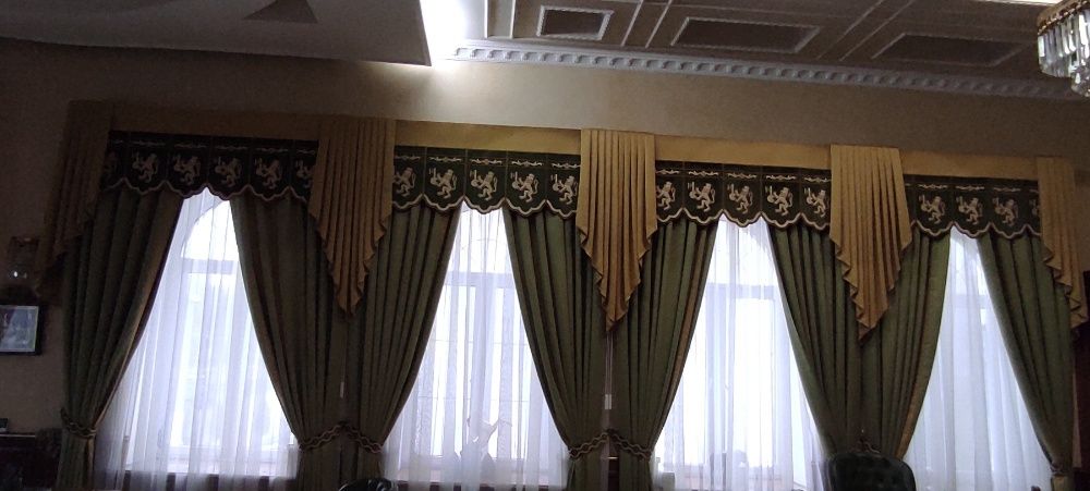 Стирка штор, чехлов на мебель