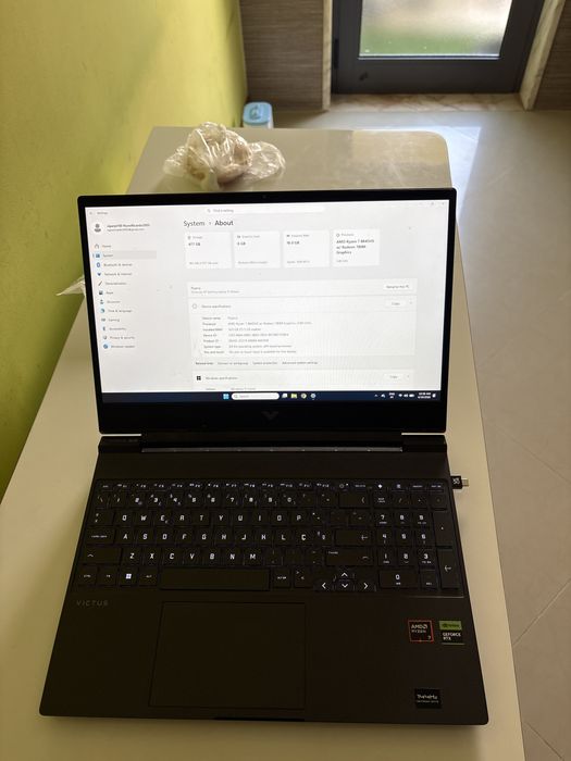 HP Victus 15 (2024) | Ryzen 7 8845HS (8-Core) | RTX 4050 | 16GB DDR5 | 144Hz