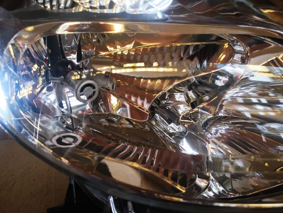 PEUGEOT 607 FAROL XENON DIREITO - FF224
