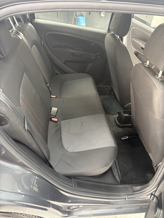 Fiat Punto 1.2 Gasolina 2011 | 127 mil km | Excelente Estado | €6.500