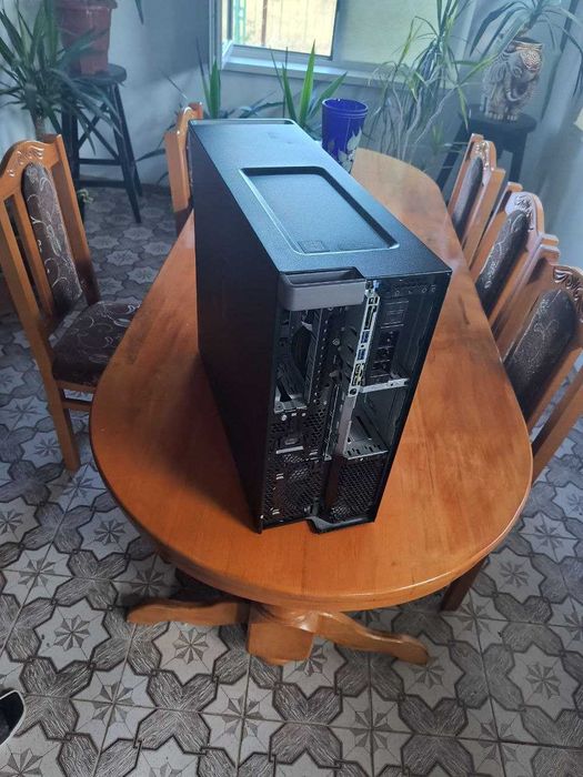 Полураскомплектованные станции DEll 7820 lga 3647 дуалсокет