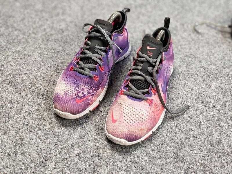 nike free tr fit 4 galaxy 700 Olx