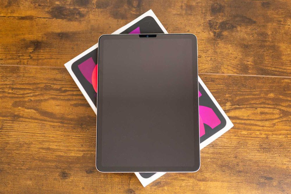 Sprzedam Apple iPad Air 5 gen. (M1) 10.9" 256GB Wi-Fi Różowy