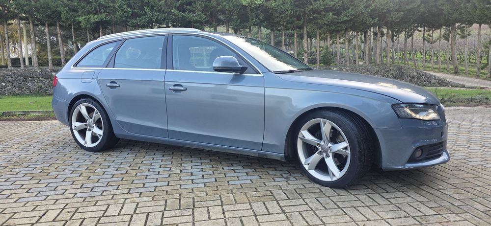 Audi A4  Avant 2.0 TDI  143CV