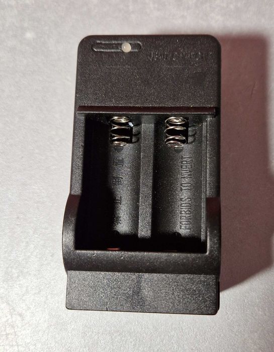 Laser niebieski B008