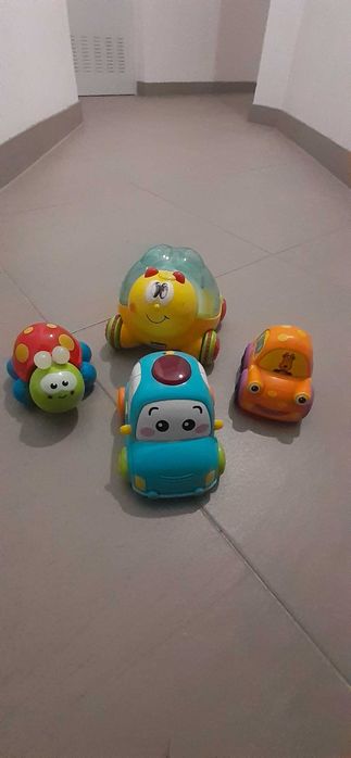 Brinquedos de corda.