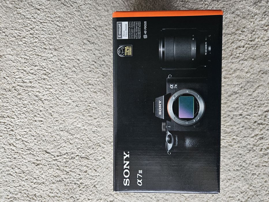 Sony a7 III - Selada + lente