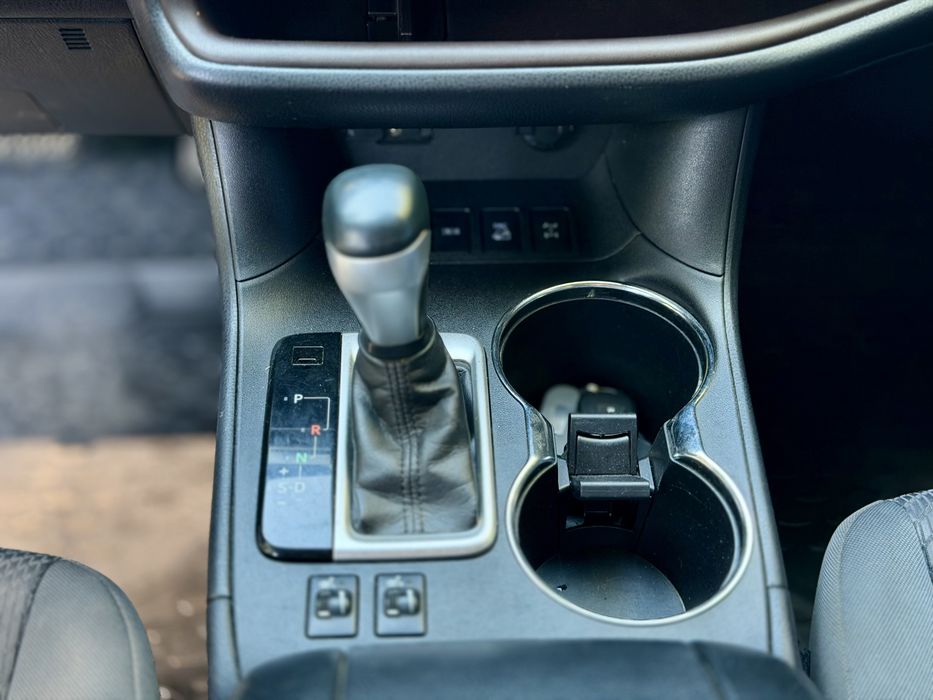 Toyota Highlander Awd 2016