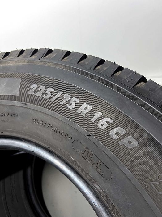 Pneus Michelin Agilis Camping - 225/75/16 CP - Excelentes