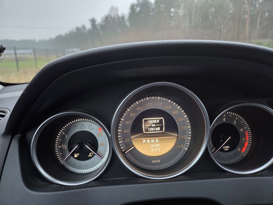 Mercedes w 204 avantgarde 1.8 cgi  blue blueefficiency automat 7g