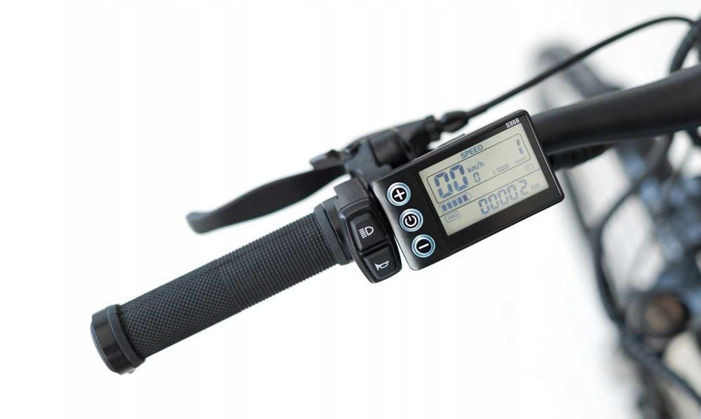 ROWER ELEKTRYCZNY Fantom GX-5000 Męski 28 Trekkingowy  60-70km Shimano