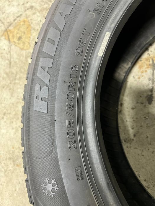 Шини 205/60R16 4421 Radar