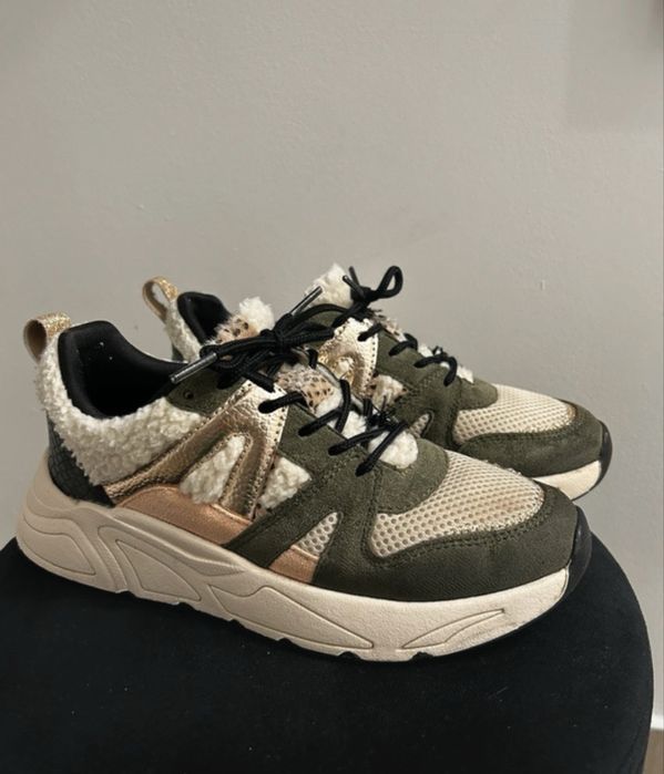 Buty adidasy Nelson 36