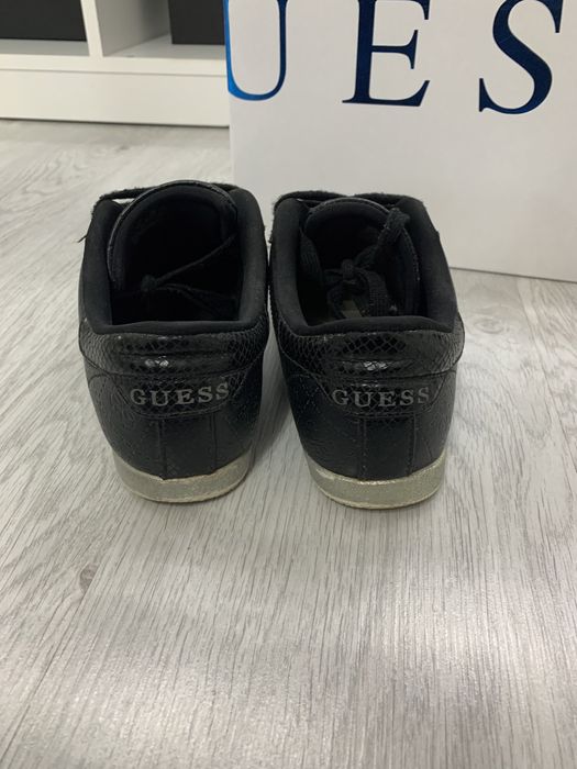 Sneakersy damskie guess 37