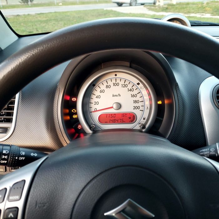 Suzuki splash 2009