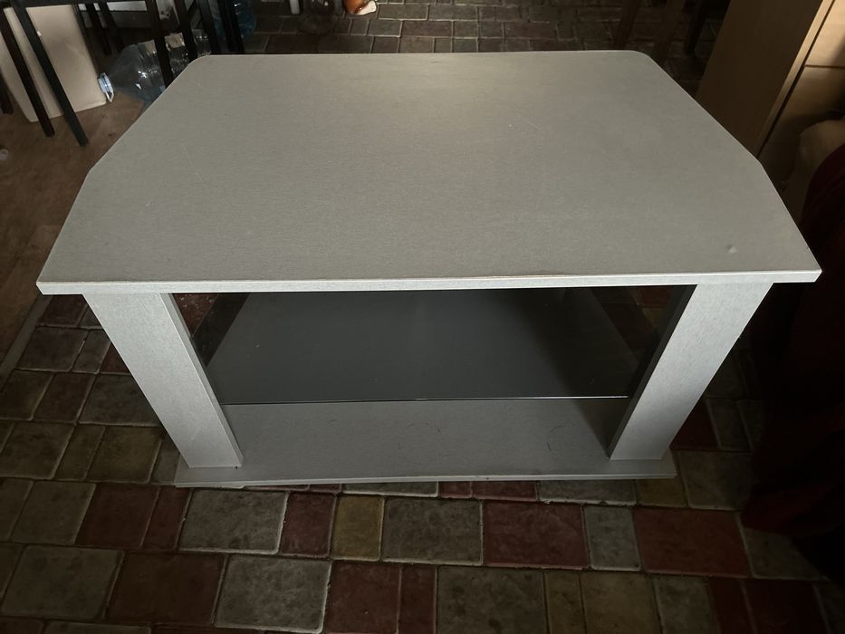 Тумба под технику