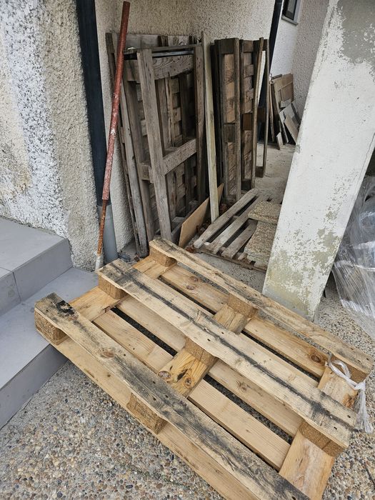 Vendo paletes de madeira